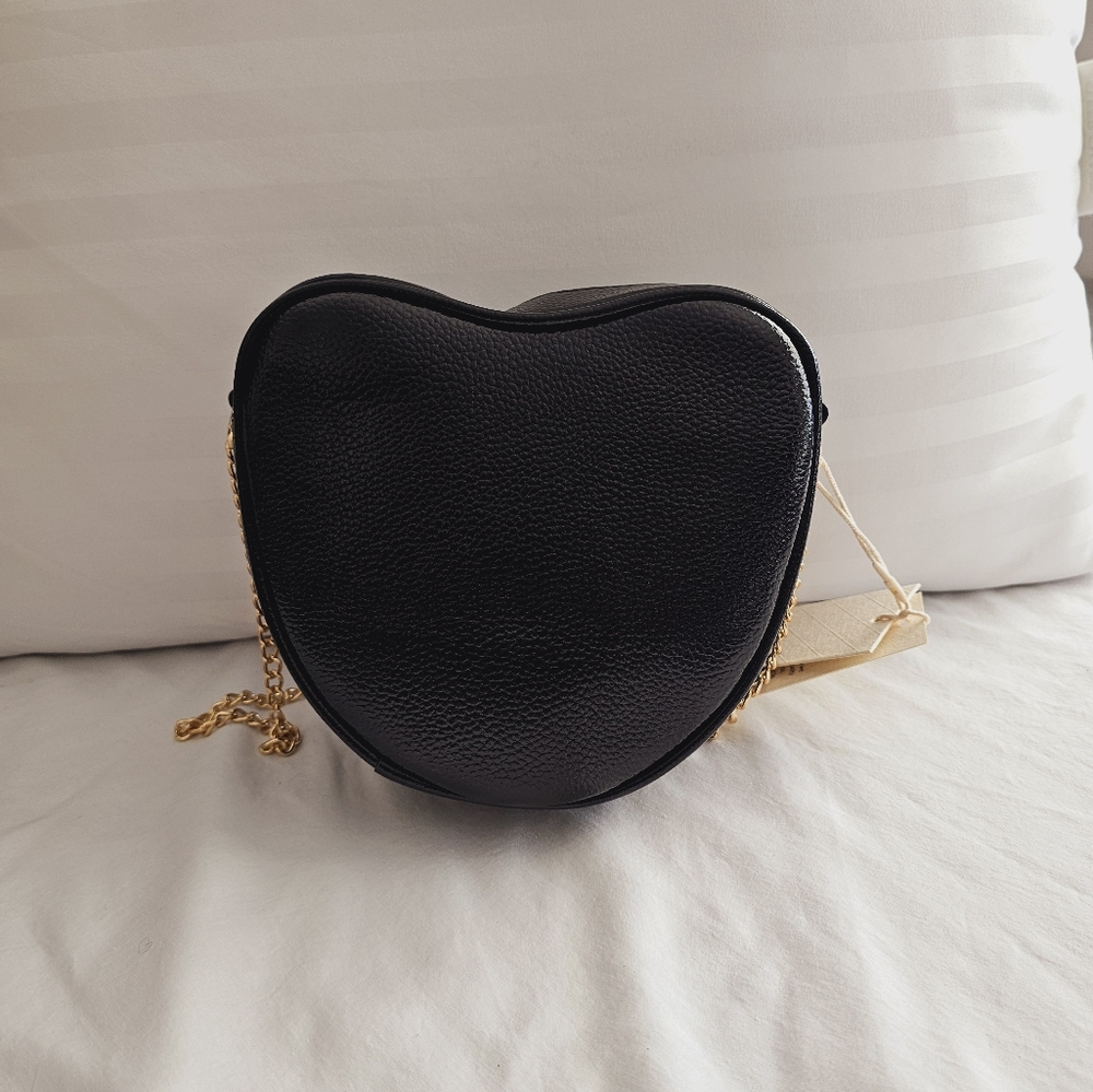 Heart Crossbody - Picture 4 of 4